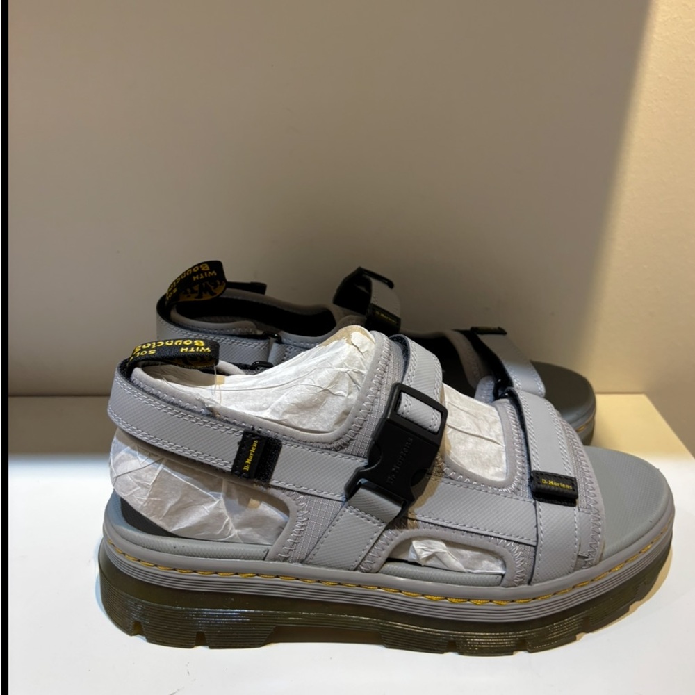 Dr. Martens Forster Webbing Sandals - Picture 4 of 7